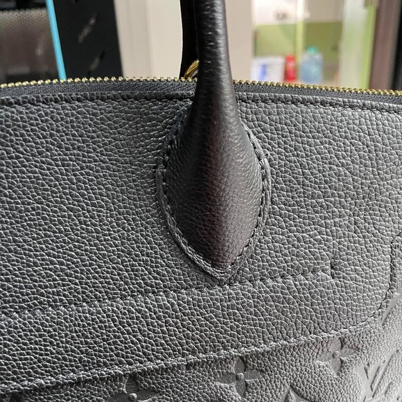 Auth Louis Vuitton Pont-Neuf Like New Discontinued - Picture 8 of 13